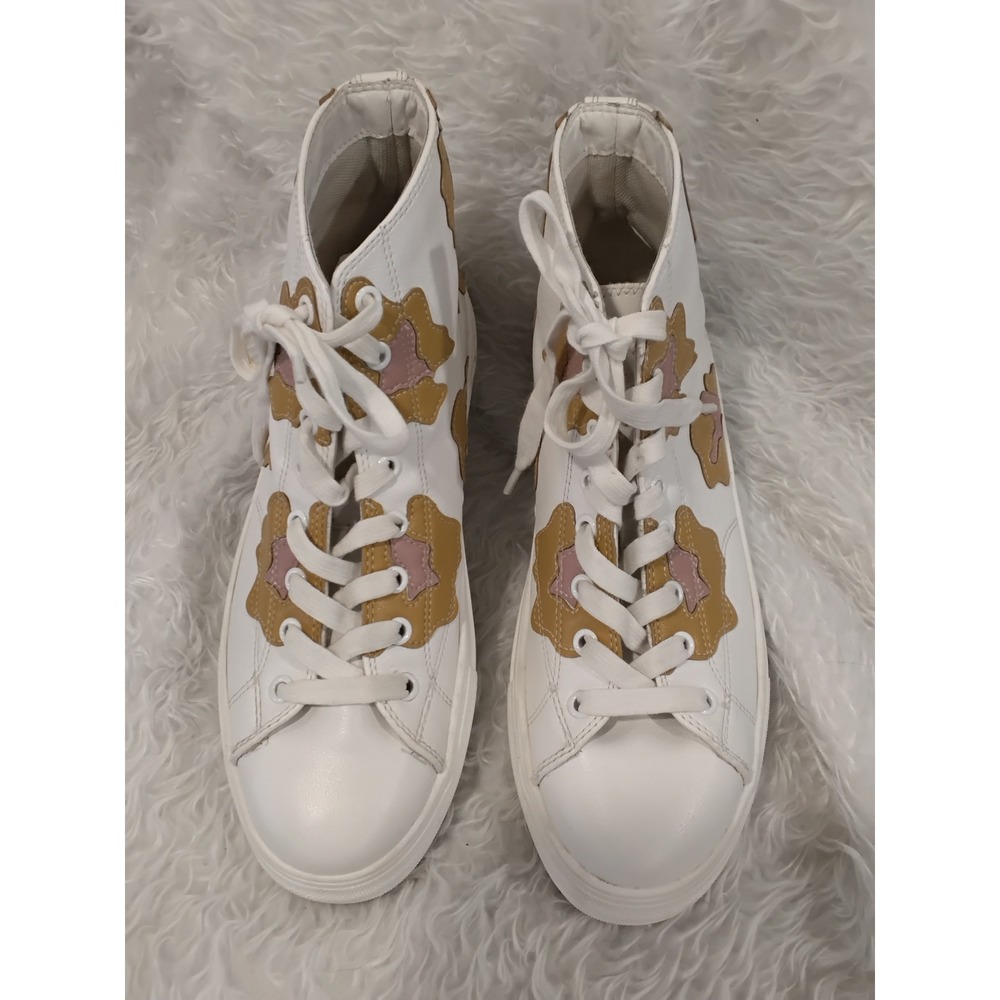 Coconuts by Matisse Floral Appliqué White High-Top Sneakers – Women's 9